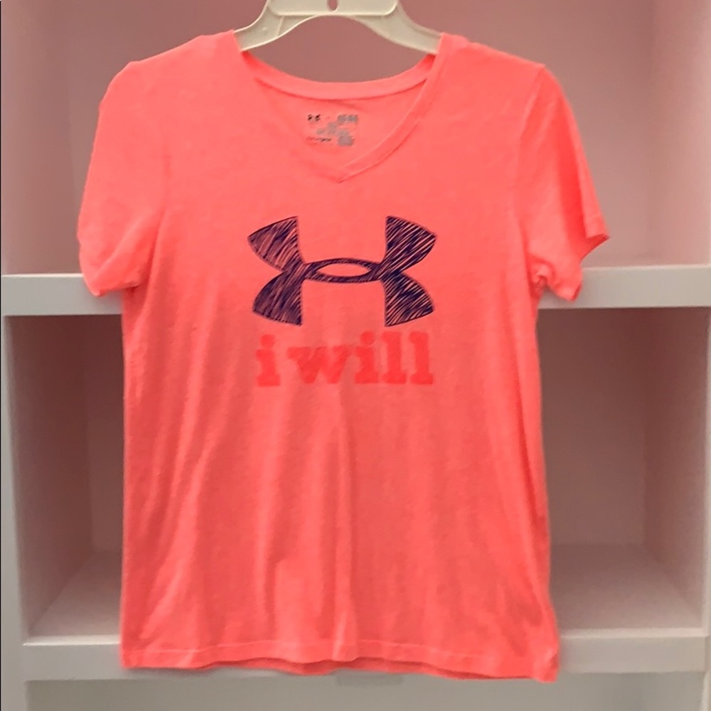 Under Armour T-shirt